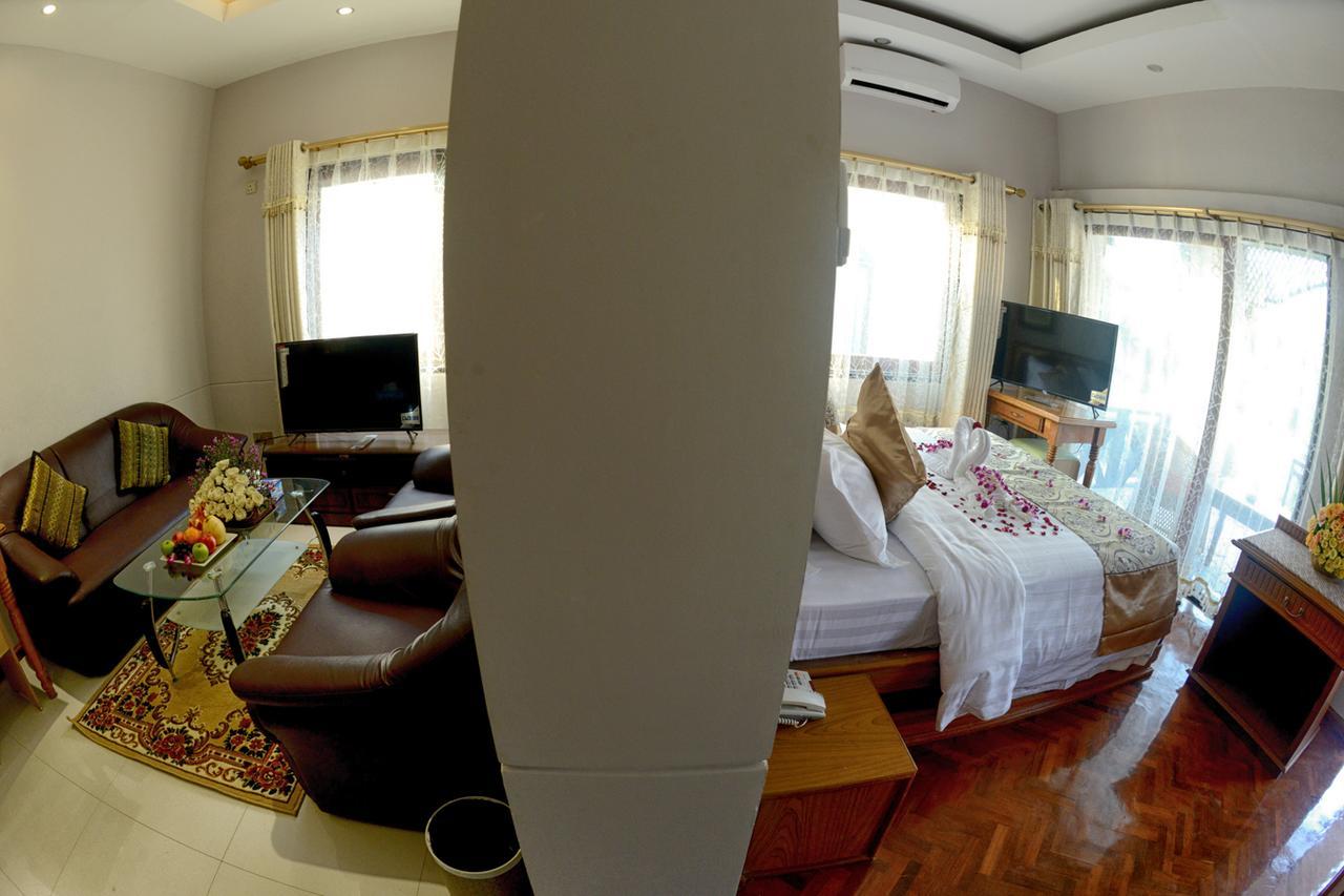 Shwe Taung Tan Hotel - Lake View Monywa Exteriér fotografie